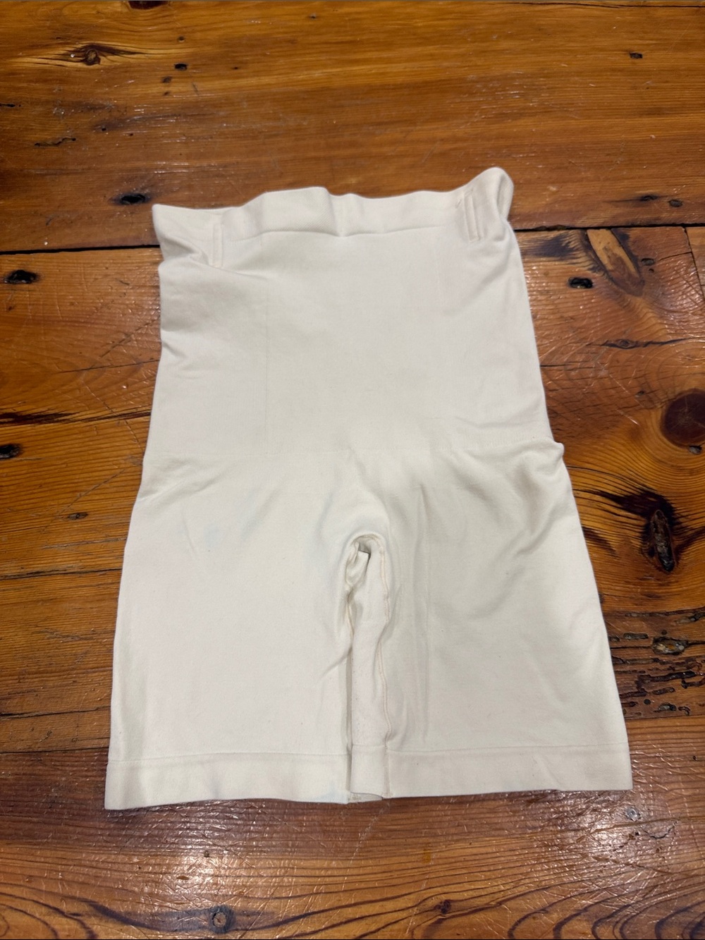 Shapermint Essentials All Day Every Day High-Waisted Shaper Shorts Size M / L - Picture 3 of 7